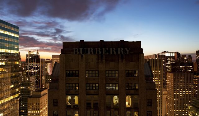 Как понравится всем коллегам в новом офисе?