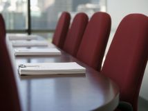 Как вести протокол на деловом мероприятии?