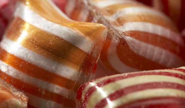 Как приготовить домашние леденцы?