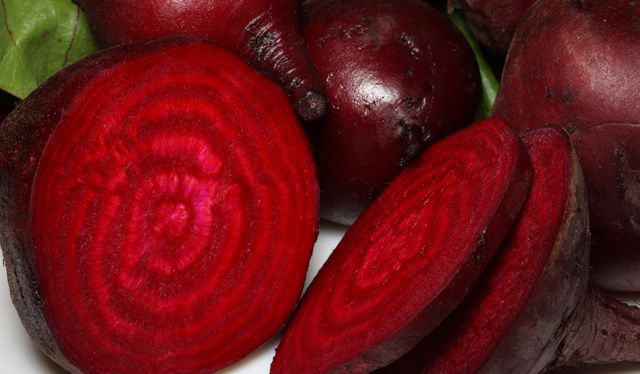 Как приготовить консервированную свеклу?