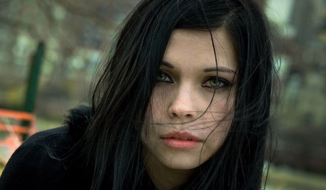 Круги под глазами: как избавиться?