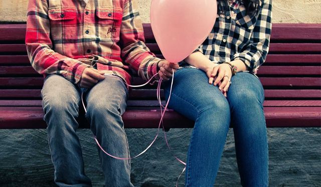 Как подойти к девушке и получить ее номер телефона?